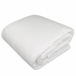 Одеяло Home Line стеганое 155х215 см (151799) Одеяло Home Line стеганое 155х215 см (151799)