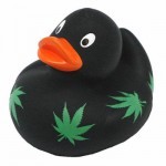 Игрушка для ванной Funny Ducks Марихуана утка (L1051)