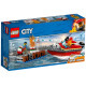 Конструктор LEGO Пожежа на причалі (60213)