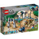 Конструктор LEGO LEGO Jurassic World Нападение трицератопса 447 деталей (75937)
